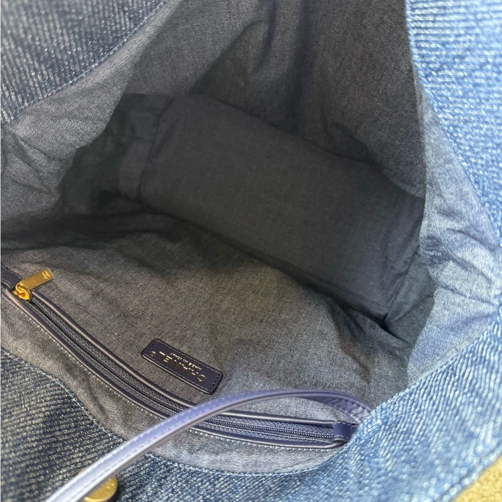 New and Never Used 2 Tone Denim Chanel Shopping tote ( large ) - Picture 10 of 14